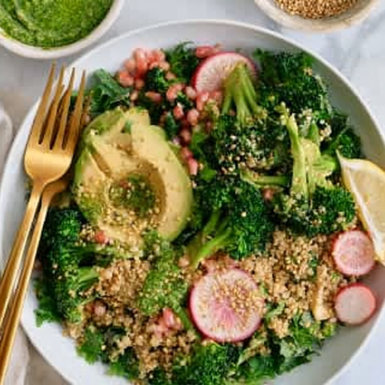 Broccoli Pesto Quinoa Salad Recipe